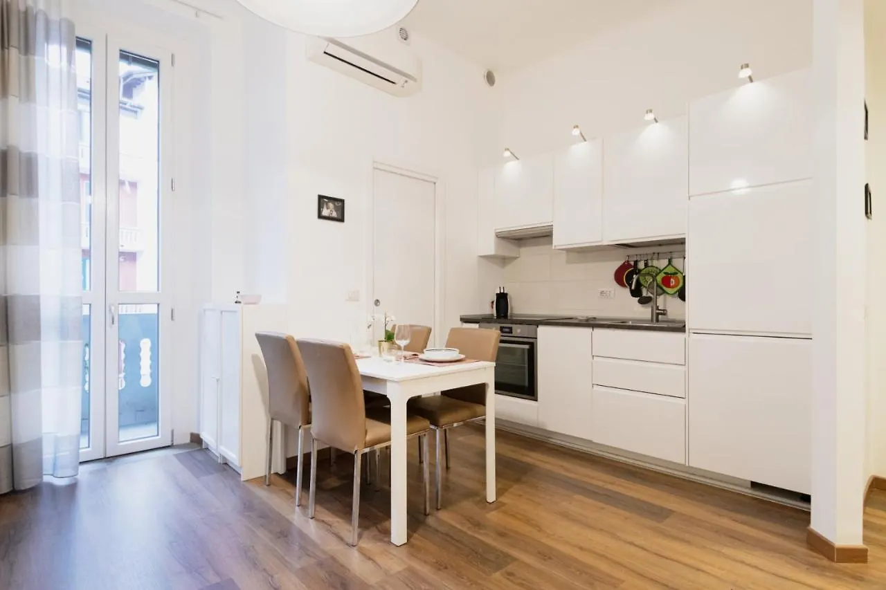 Easylife - Gemma Di Stile In Zona Bocconi Apartment Milan