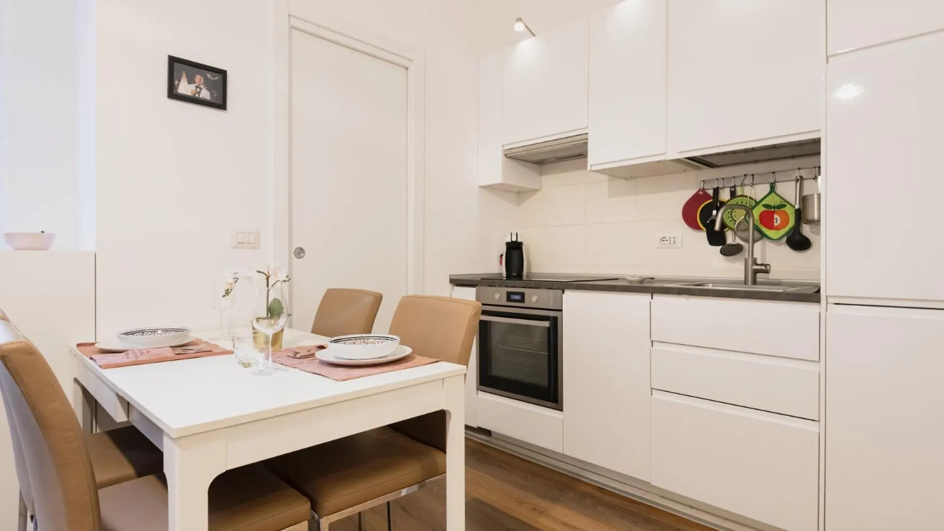 Easylife - Gemma Di Stile In Zona Bocconi Apartment Milan